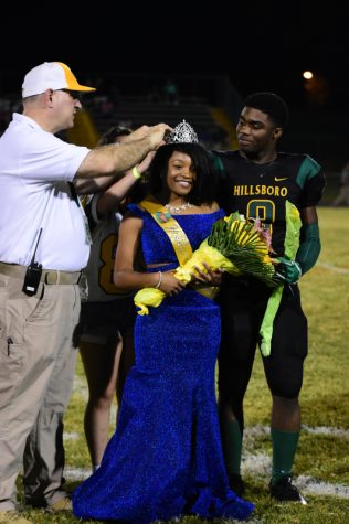 The Burro kick-it scoring 62 points in big Homecoming win Friday