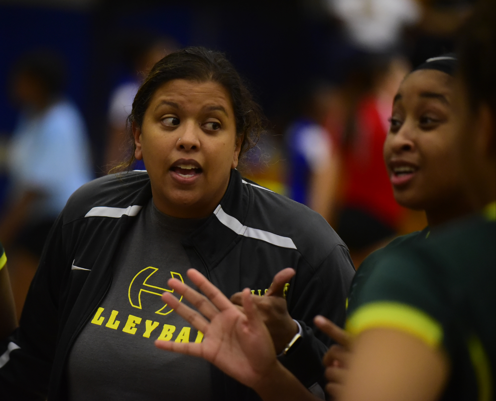 Lady Burros Volleyball beat Dickson Co. in 5 sets to win 3rd straight District 11 Championship