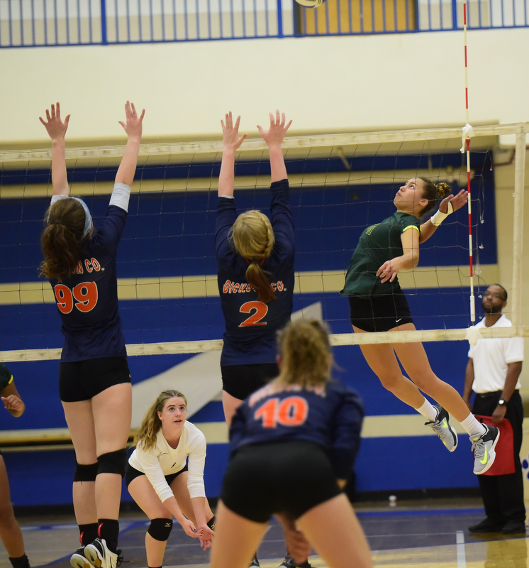 Lady Burros Volleyball beat Dickson Co. in 5 sets to win 3rd straight District 11 Championship