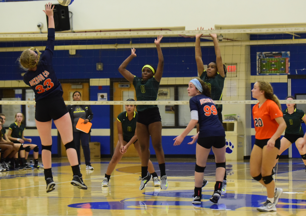 Lady Burros Volleyball beat Dickson Co. in 5 sets to win 3rd straight District 11 Championship