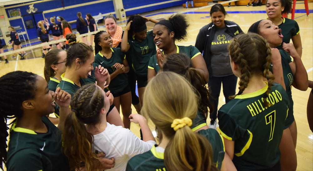 Lady Burros Volleyball beat Dickson Co. in 5 sets to win 3rd straight District 11 Championship