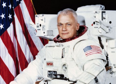 NASA astronaut, 1st to fly untethered in space, dies at 80
