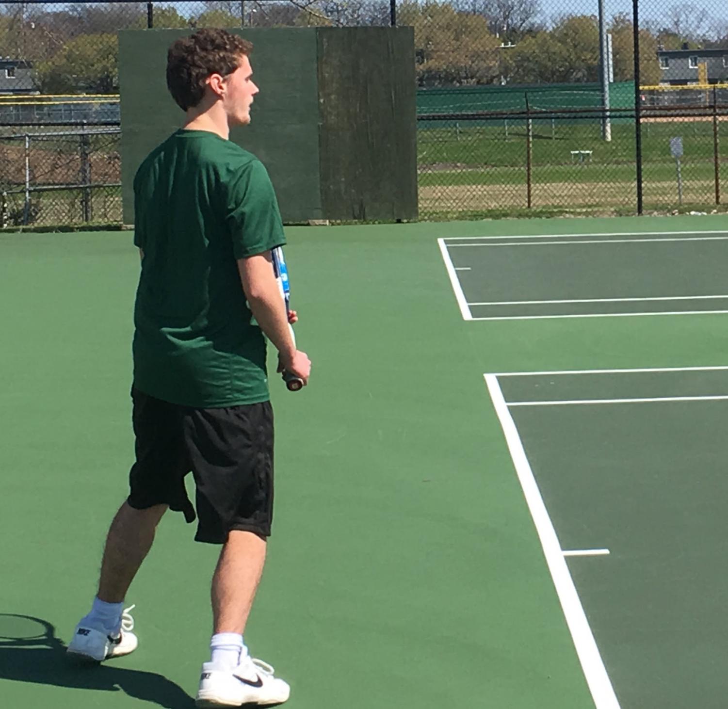 Burros+Tennis+Season+with+strong+sets+and+2-0+District+play