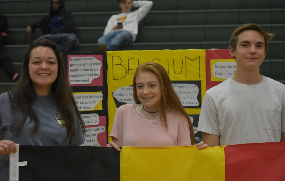 Students+broaden+their+horizons+at+Hillsboro+International+Day+2018