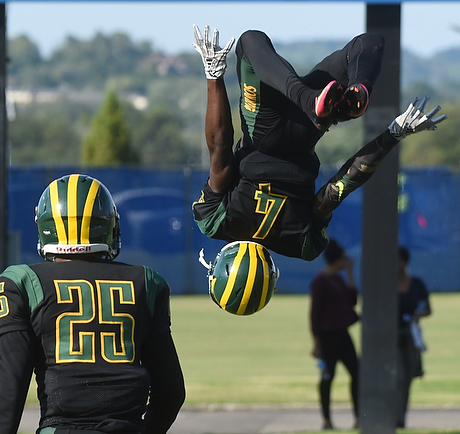 The Hillsboro Football team flips bragging rights back to the Burros with 20-7 win over Beech