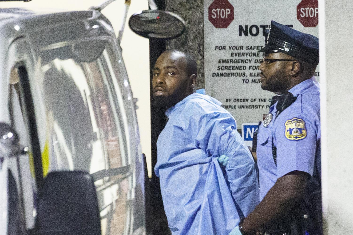 Maurice+Hill%2C+a+Philadelphia+gunman+with+a+long+criminal+history%2C+wounded+six+police+officers+that+led+to+a+seven+hour+standoff