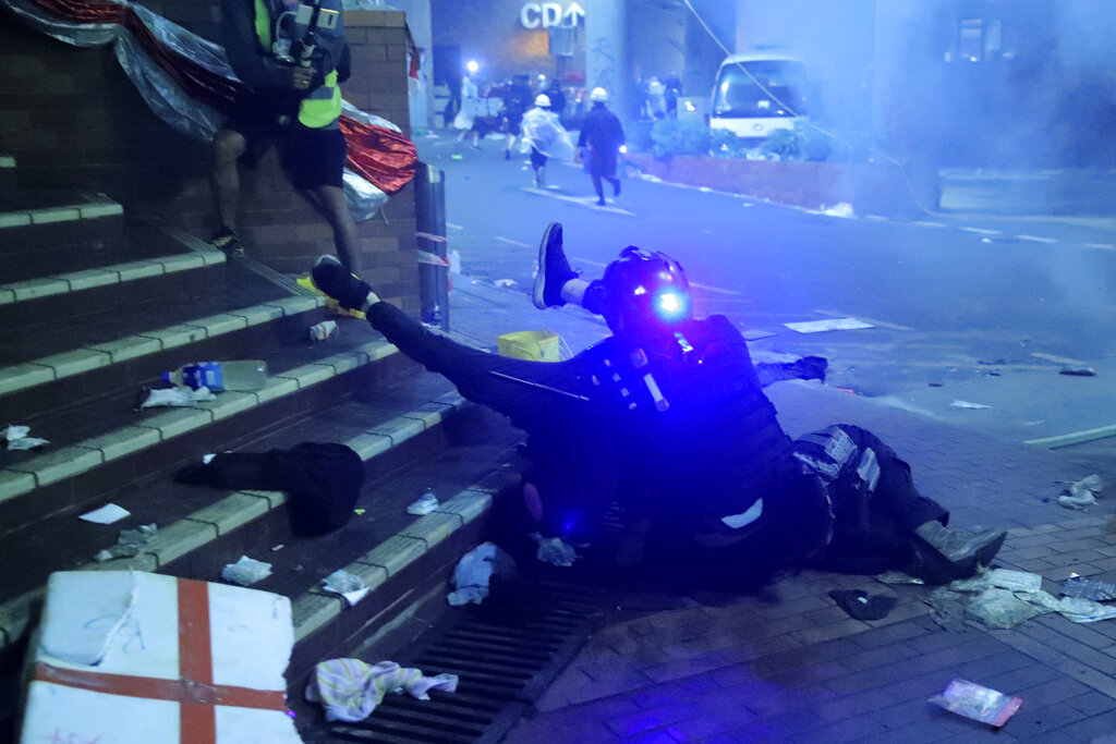 Hong+Kong+police+storm+university+held+by+protesters