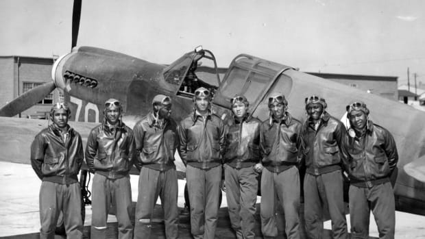 Dive Into the Rejected: Tuskegee Airmen