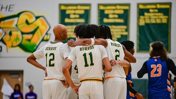 Hillsboro Boys Basketball is having a great first half of the season