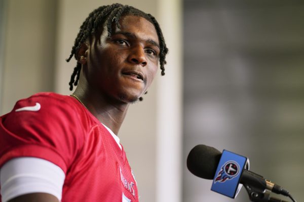 ennessee Titans quarterback Cam Ward speaks during a news conference after the NFL football team's rookie minicamp Saturday, May 10, 2025, in Nashville, Tenn.  (AP Photo/George Walker IV)