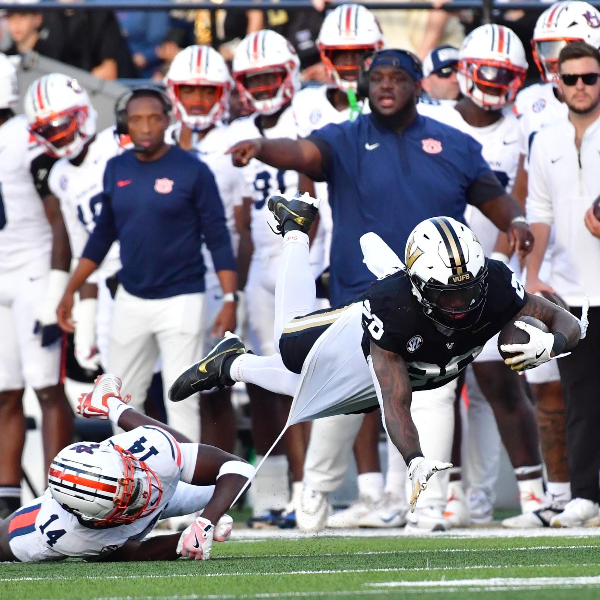 Vanderbilt beats Auburn in Overtime,45–38