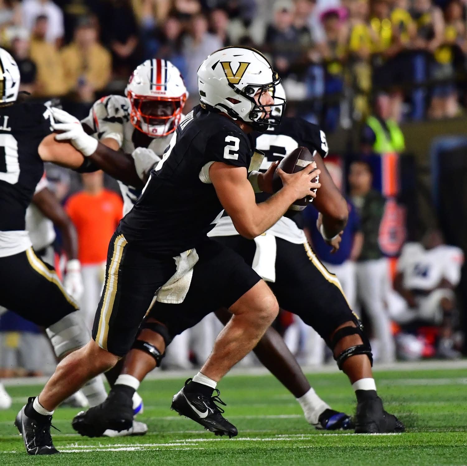 Vanderbilt beats Auburn in Overtime,45–38