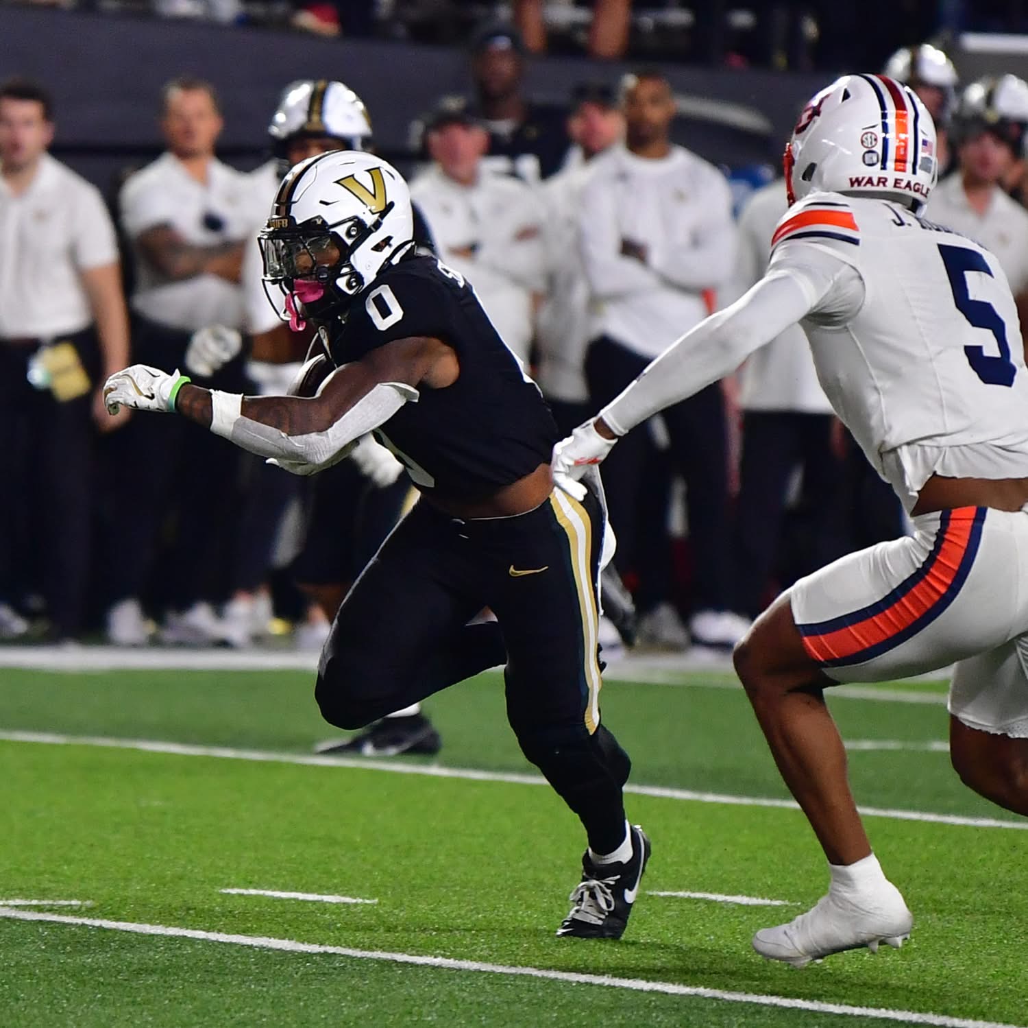 Vanderbilt beats Auburn in Overtime,45–38