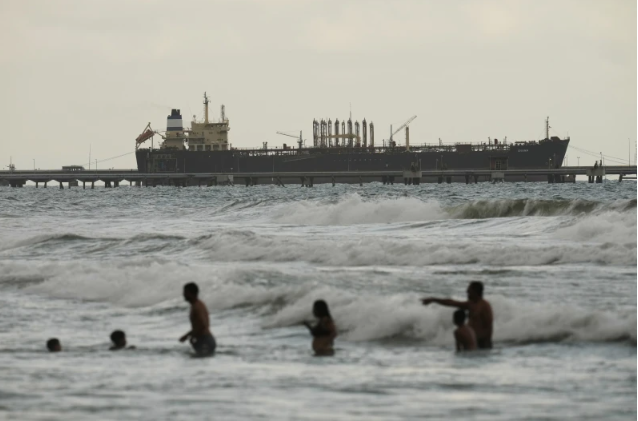 Why boosting production of Venezuela’s ‘very dense, very sloppy’ oil could harm the environment